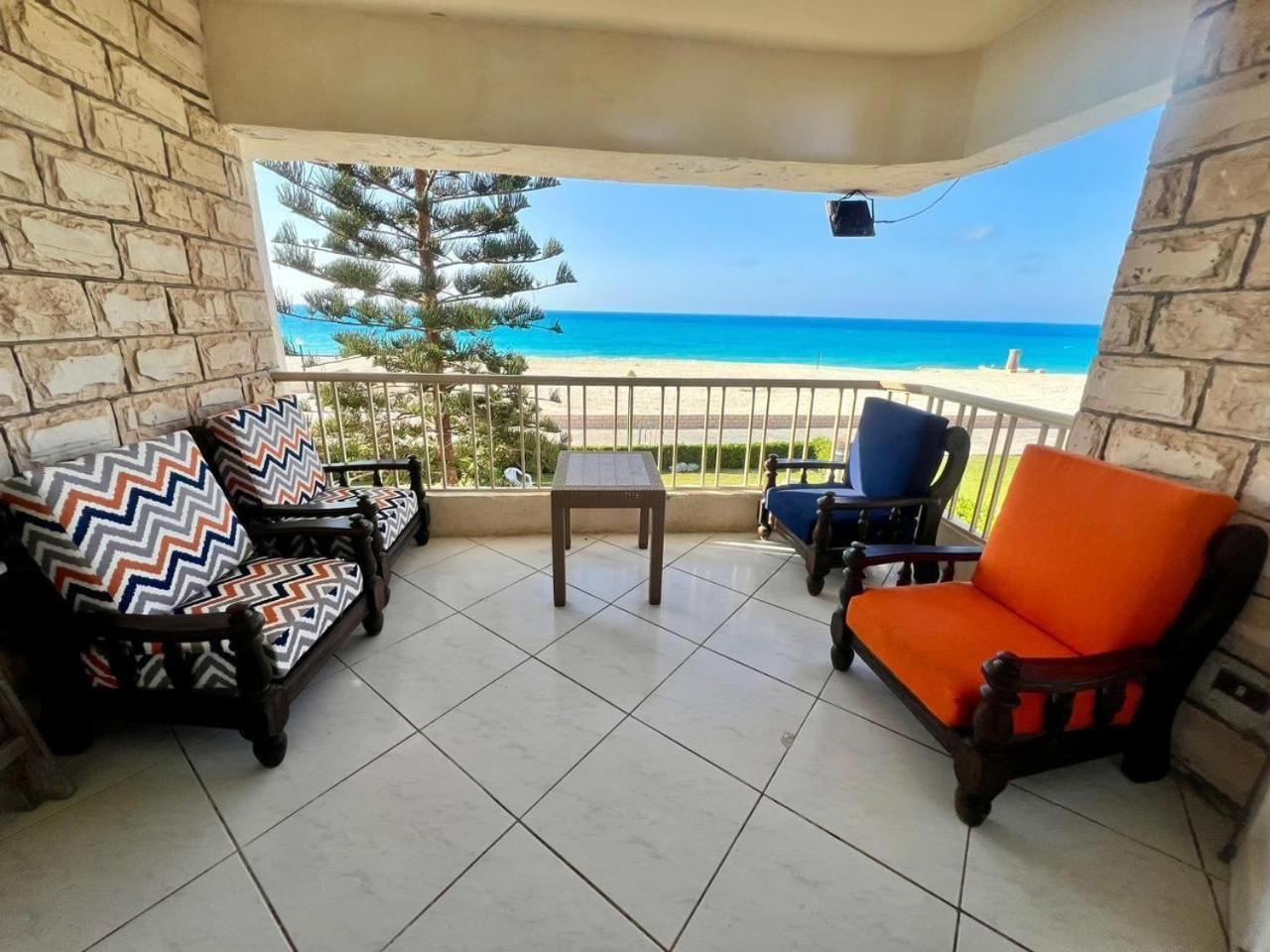 Beachfront Chalet in Green Beach, North Coast Villa El Alamein Buitenkant foto