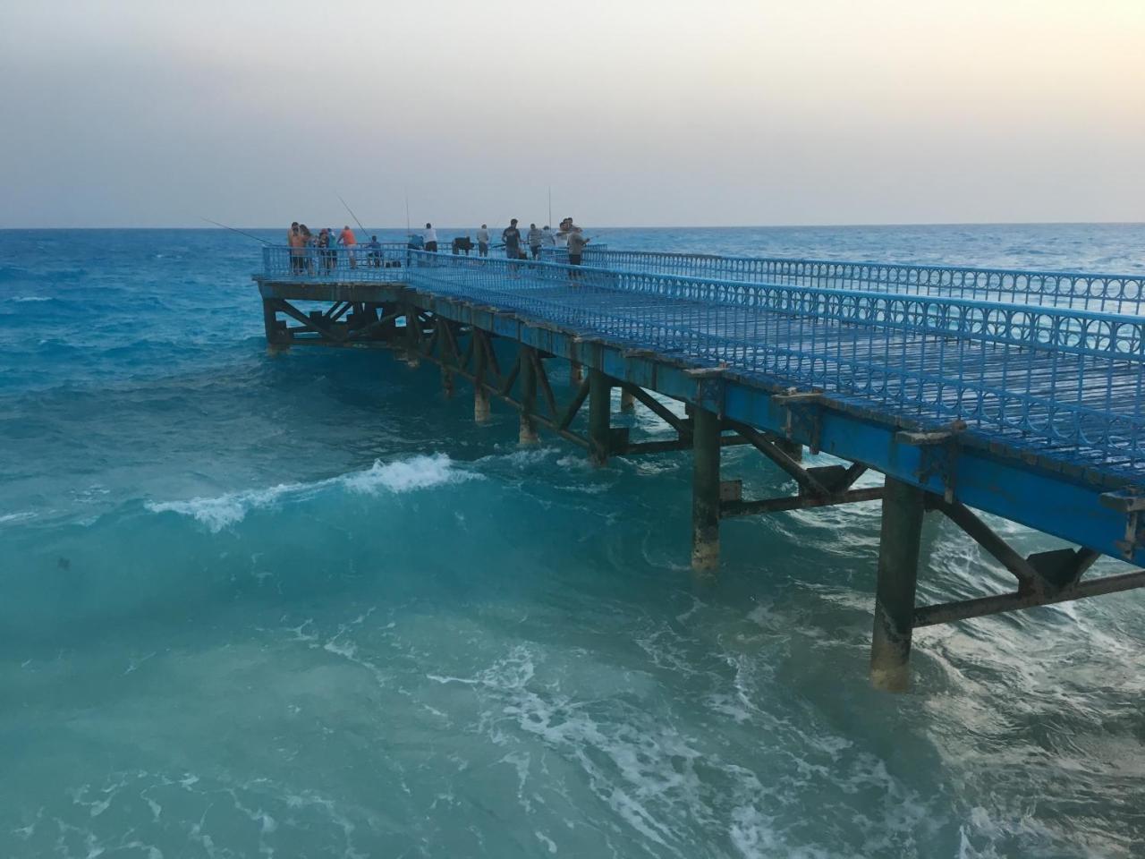 Beachfront Chalet in Green Beach, North Coast Villa El Alamein Buitenkant foto